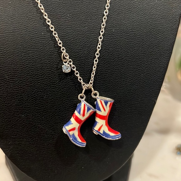 Bundle of 2 streetwear chain necklaces British Boots + minimalist black beaded - Picture 4 of 6